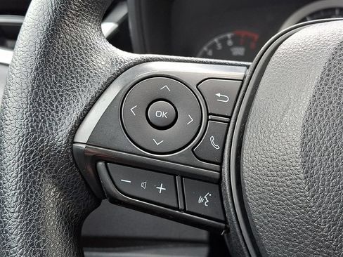 Certified 2021 Toyota Corolla LE FWD image 24