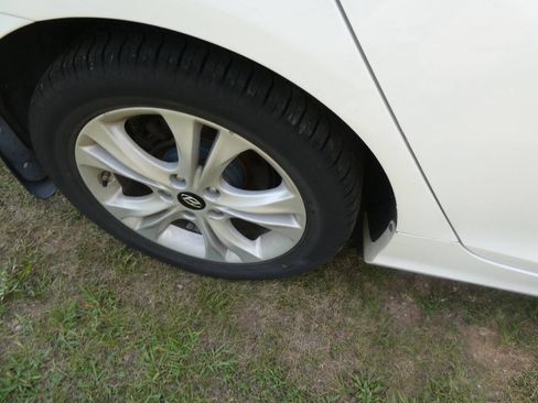 Used 2013 Hyundai Sonata Limited image 28