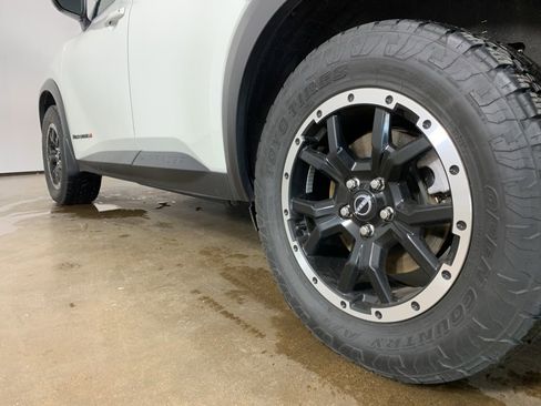 Used 2023 Nissan Pathfinder Rock Creek image 14