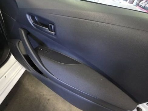 Used 2025 Toyota Corolla LE FWD image 23