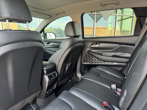 Used 2022 Hyundai Santa Fe Limited image 41