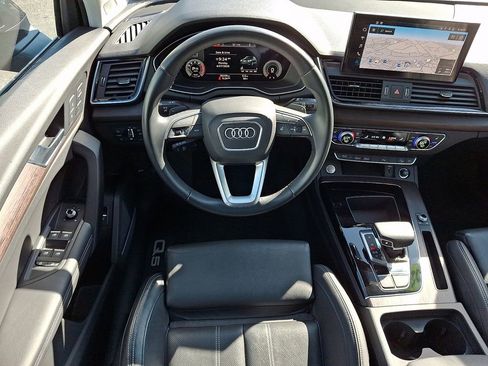 Used 2023 Audi Q5 Premium Plus w/ Premium Plus Package AWD/4WD image 12