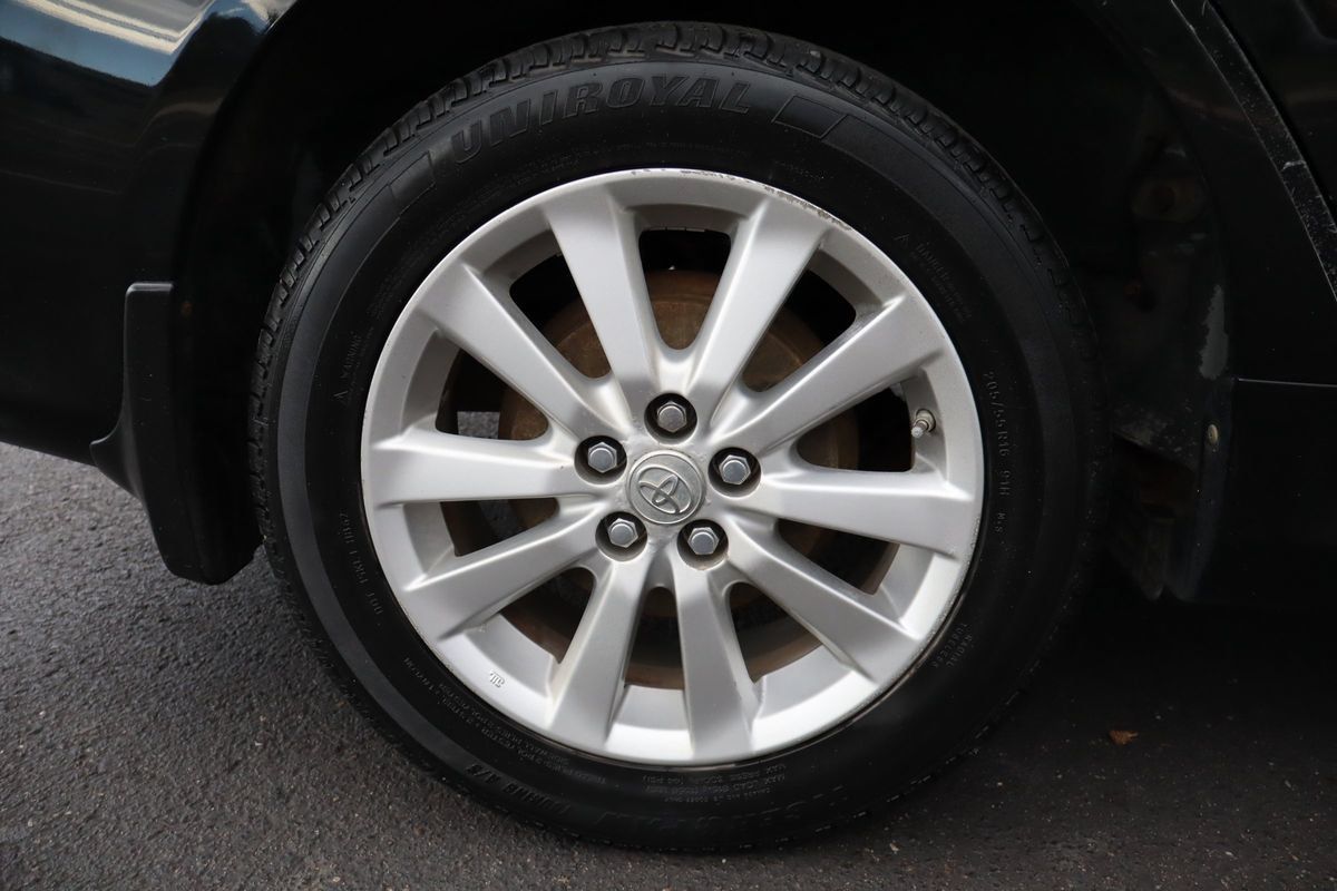 Used 2009 Toyota Corolla FWD image 40