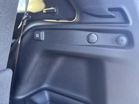 New 2025 Jeep Grand Cherokee L Limited image 15