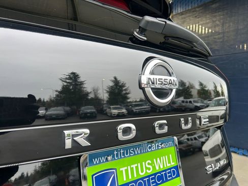 Used 2021 Nissan Rogue SL w/ Premium Package image 32