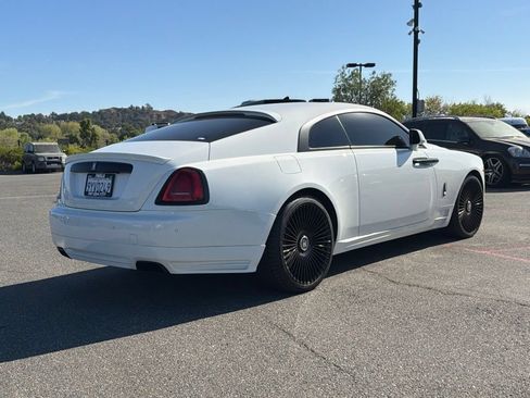 Used 2016 Rolls-Royce Wraith RWD image 7