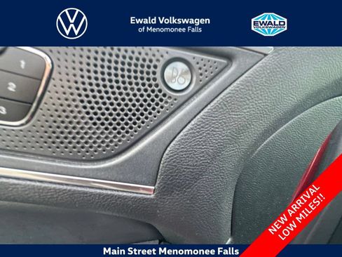 Used 2023 Ford Edge ST AWD/4WD image 23
