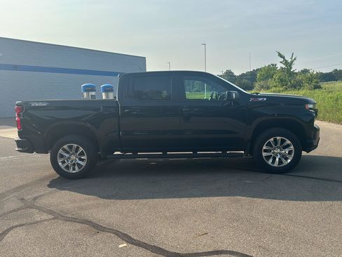 Used 2021 Chevrolet Silverado 1500 LT Trail Boss w/ Convenience Package II AWD/4WD image 6