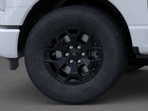 New 2025 Ford F150 Lightning XLT AWD/4WD image 23