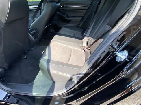 Used 2022 Honda Accord Sport image 14