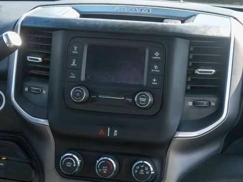 Used 2021 RAM 2500 Big Horn image 12