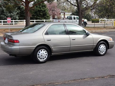 Used 1998 Toyota Camry CE image 4