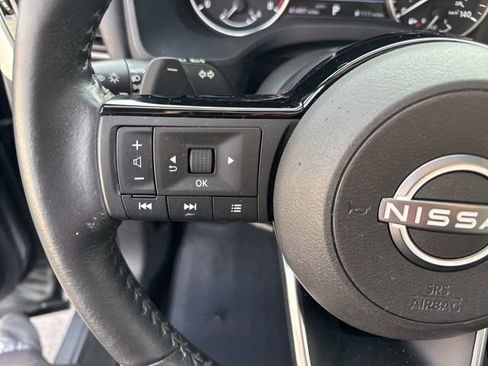 Used 2023 Nissan Rogue SV w/ SV Premium Package image 19