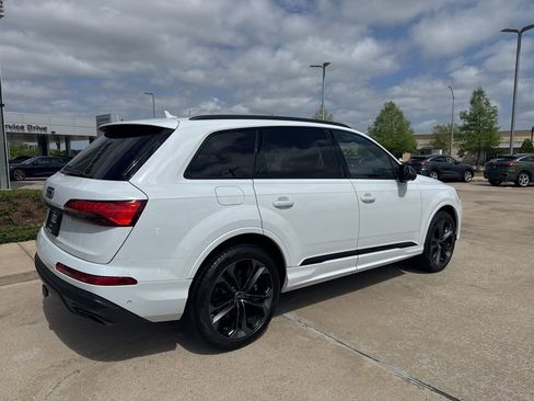 Used 2025 Audi Q7 3.0T Premium Plus w/ Premium Plus Package image 2