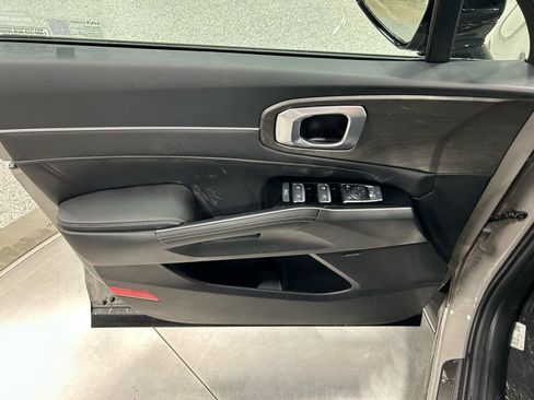 New 2026 Kia Sorento SX image 12