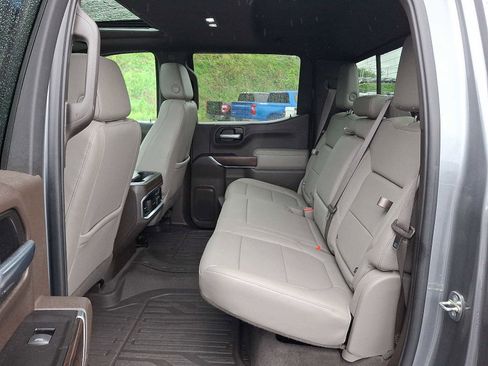 Used 2020 GMC Sierra 1500 SLT w/ SLT Premium Plus Package AWD/4WD image 10