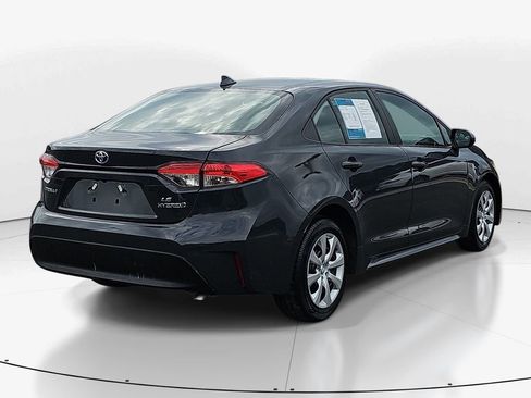 Used 2024 Toyota Corolla LE FWD image 6