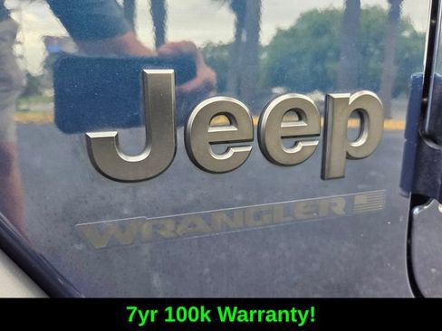 Used 2025 Jeep Wrangler Sport AWD/4WD image 11