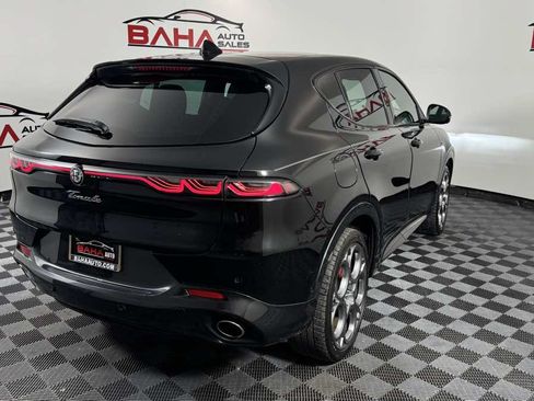 Used 2024 Alfa Romeo Tonale Veloce w/ Active Assist Package AWD/4WD image 7