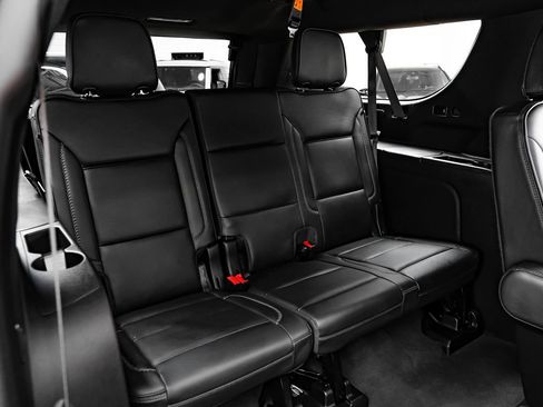 Used 2024 GMC Yukon XL Denali w/ Max Trailering Package image 38