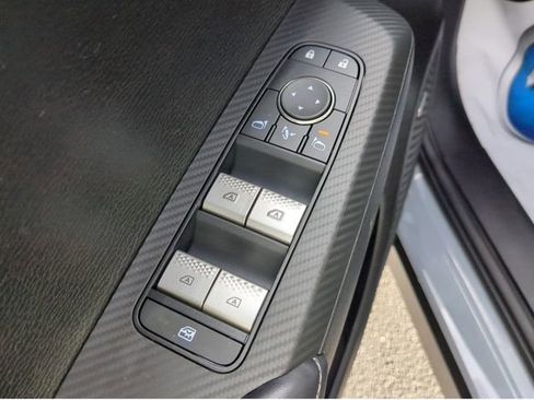 New 2026 Mitsubishi Outlander SE FWD image 21