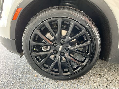 Used 2023 Cadillac XT4 Sport AWD/4WD image 31