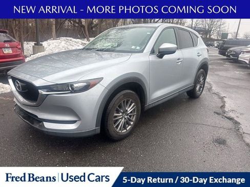 Used 2017 MAZDA CX-5 Touring w/ Preferred Equipment Package image 2