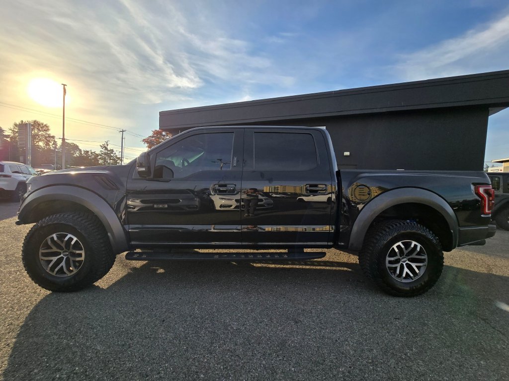 Used 2018 Ford F150 Raptor w/ Equipment Group 802A Luxury AWD/4WD image 5