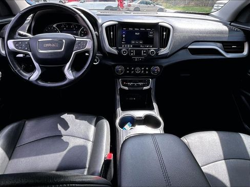 Used 2024 GMC Terrain SLT AWD/4WD image 21