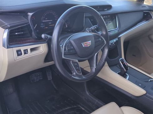 Used 2017 Cadillac XT5 Luxury w/ Driver Awareness Package image 2