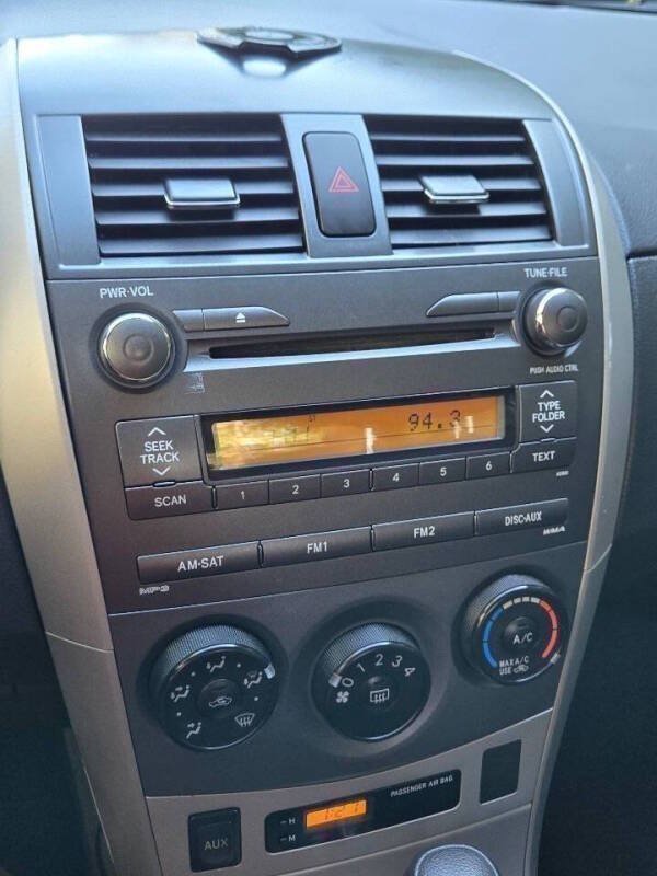 Used 2010 Toyota Corolla S w/ S EVP Pkg #3 FWD image 18