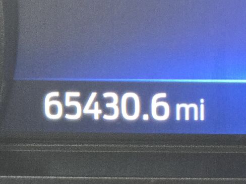 Certified 2023 Ford Explorer XLT w/ Equipment Group 202A image 10