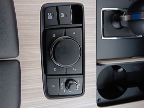 Certified 2024 MAZDA CX-90 Plug-In Hybrid w/ Preferred image 27