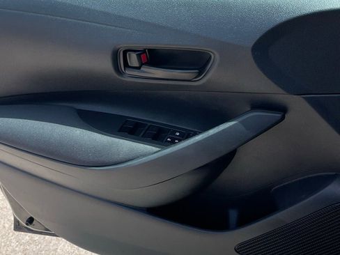 Used 2025 Toyota Corolla LE FWD image 19