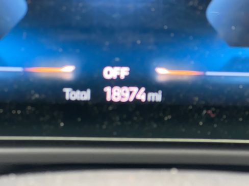 Used 2024 BMW 330i Sedan image 23