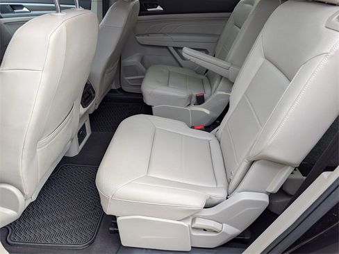 Used 2021 Volkswagen Atlas SEL image 29