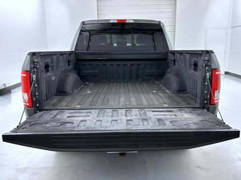 Used 2015 Ford F150 XLT w/ Equipment Group 302A Luxury image 21