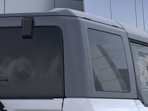 New 2025 Ford Bronco Badlands image 25