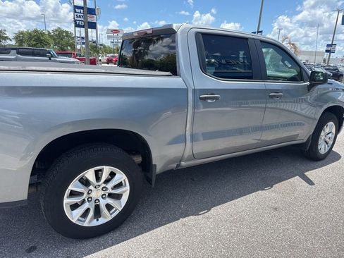 Used 2023 Chevrolet Silverado 1500 Custom w/ LPO, Dark Essentials Package RWD image 4