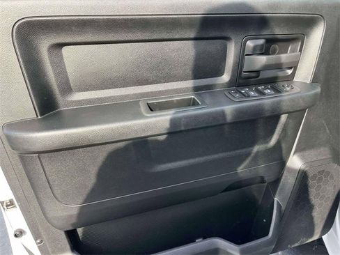 Used 2021 RAM 3500 Tradesman w/ Chrome Appearance Group image 28