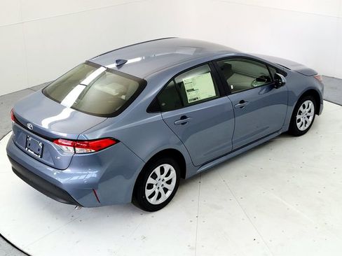 Used 2023 Toyota Corolla LE FWD image 16
