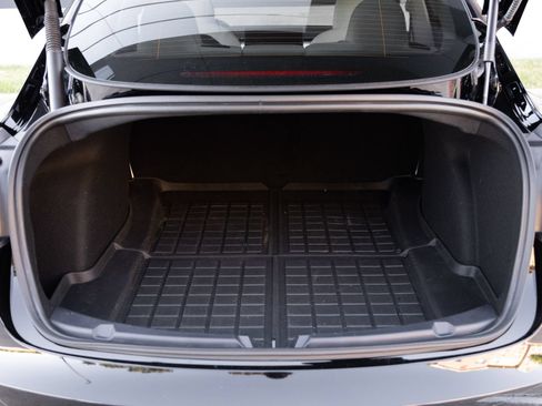Used 2023 Tesla Model 3 Standard Range RWD image 27