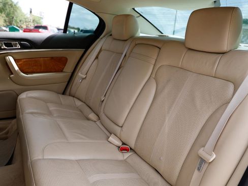 Used 2011 Lincoln MKS AWD w/ 102A Rapid Spec Order Code image 8