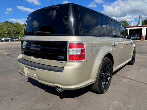 Used 2018 Ford Flex Limited w/ Limited Appearance Package image 5