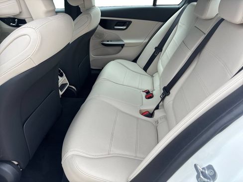 Used 2024 Mercedes-Benz C 300 Sedan image 14