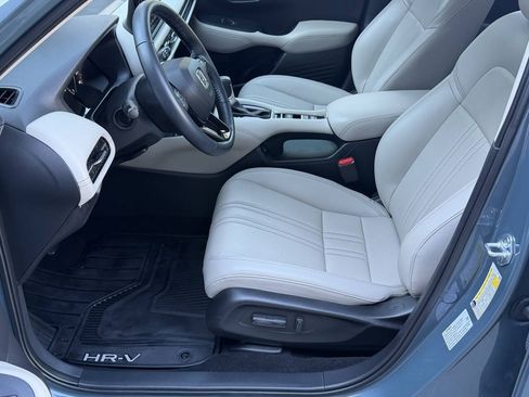 Used 2025 Honda HR-V EX-L image 14