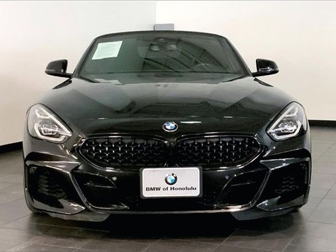 Used 2022 BMW Z4 sDrive30i w/ M Sport Package image 3