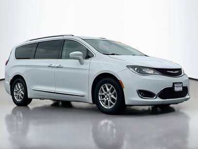 Used 2020 Chrysler Pacifica Touring-L