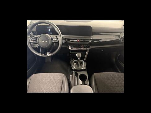 Used 2025 Kia Seltos S FWD image 13