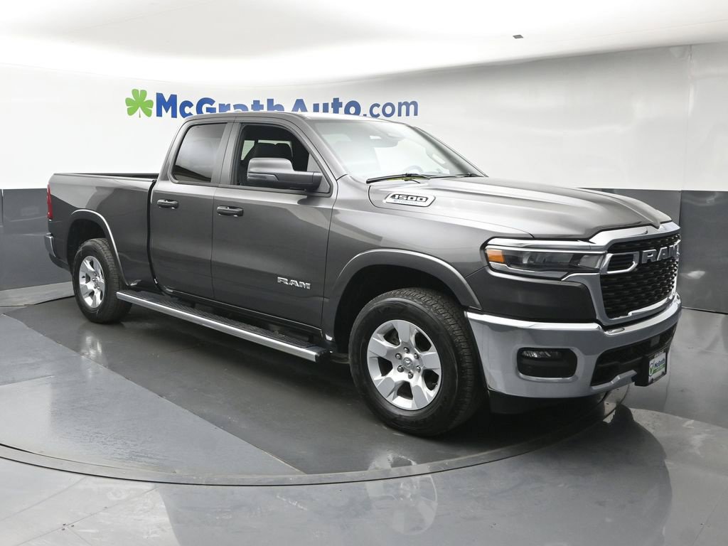 Used 2025 RAM 1500 Big Horn AWD/4WD image 2